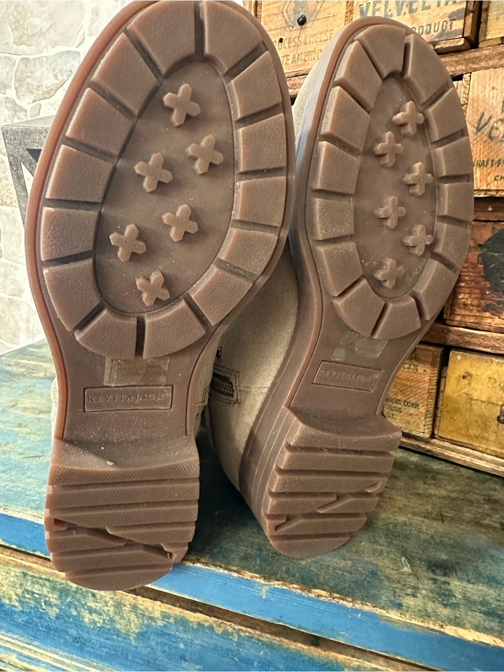 Revitalign Fall Boots - Picture 5 of 9